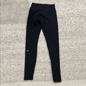 ALO Yoga Black High-Waist Leggings with Gold Logo